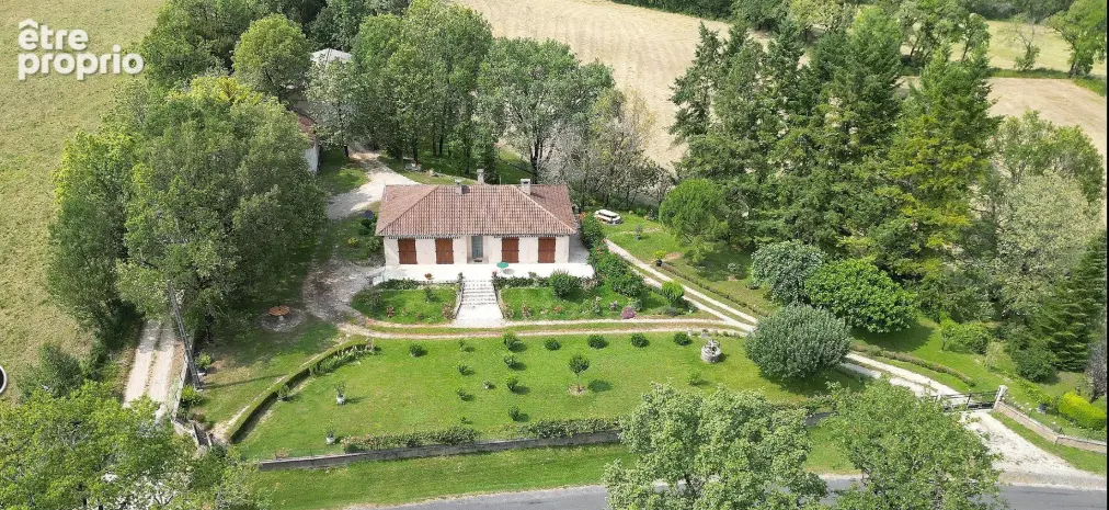 Maison à FRAYSSINET