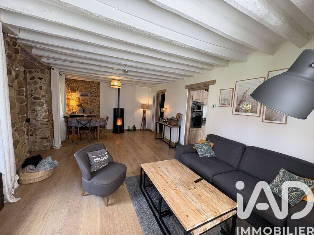 Photo 1 - Maison à CHAMPCUEIL