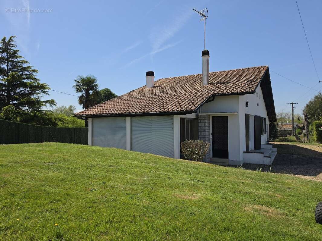 Maison à PUYOO