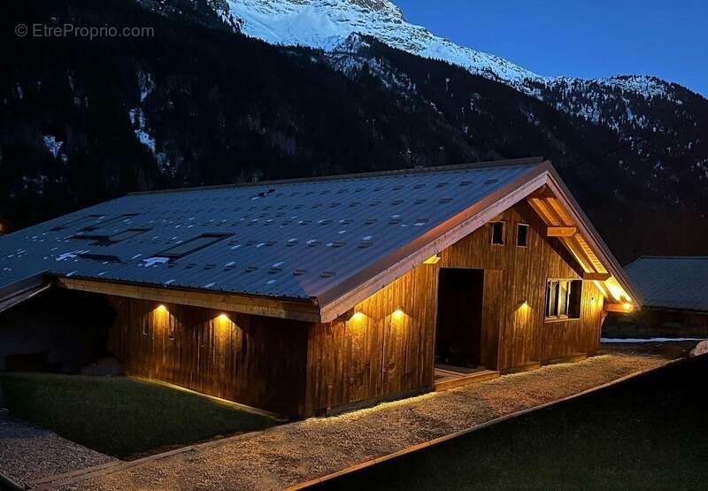 Appartement à LES CONTAMINES-MONTJOIE