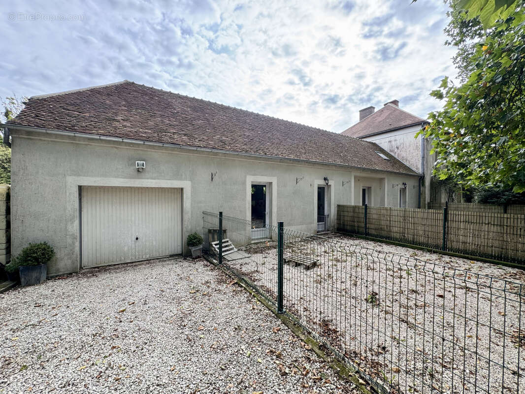 Maison à LA FERTE-SOUS-JOUARRE