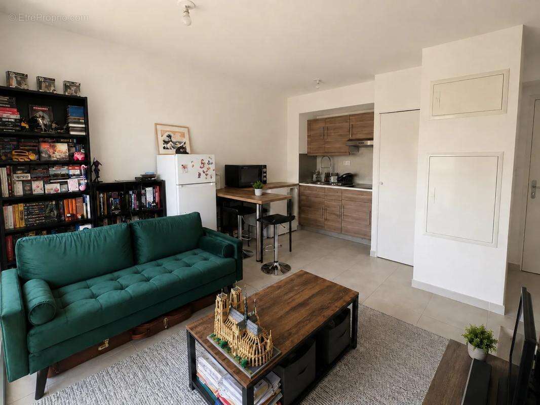 Appartement 2 pièces de 39 m² avec garage fermé à Cogolin - photo 9