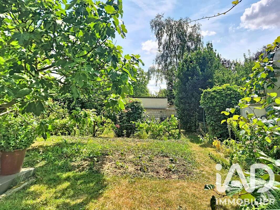 Photo 3 - Maison à LES CLAYES-SOUS-BOIS
