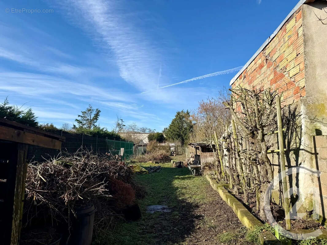 Maison à MARCILLY-SUR-EURE
