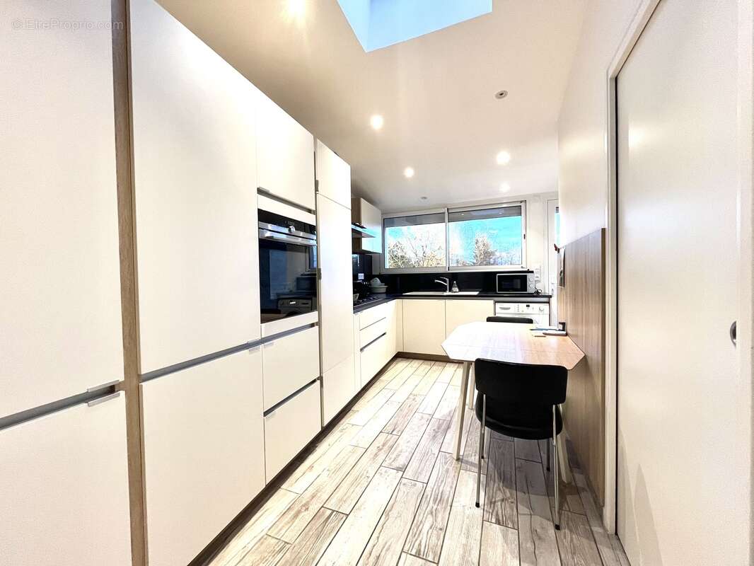 Maison à VIVIER-AU-COURT