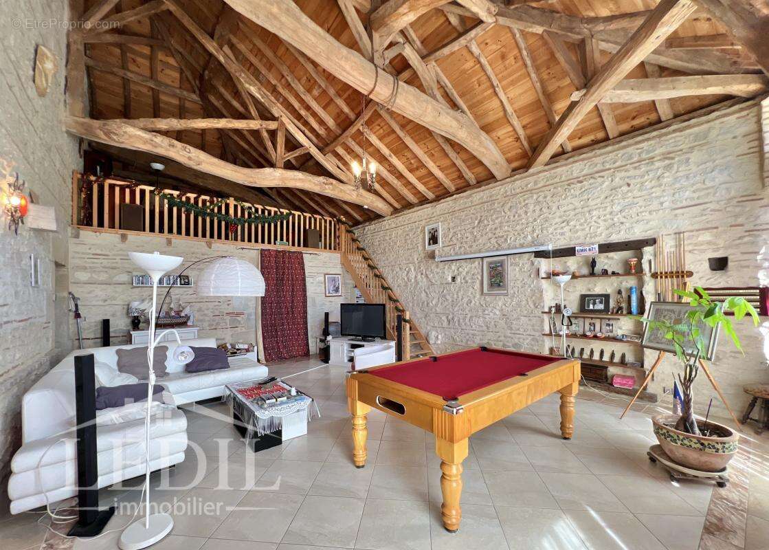 Maison à SAINTE-MARTHE