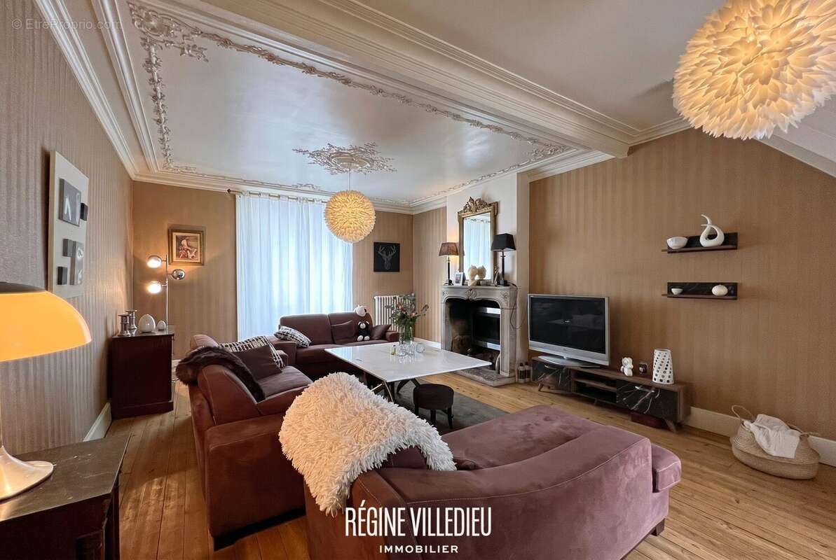 Maison 240 m² à Cherbourg-Octeville  - photo 3