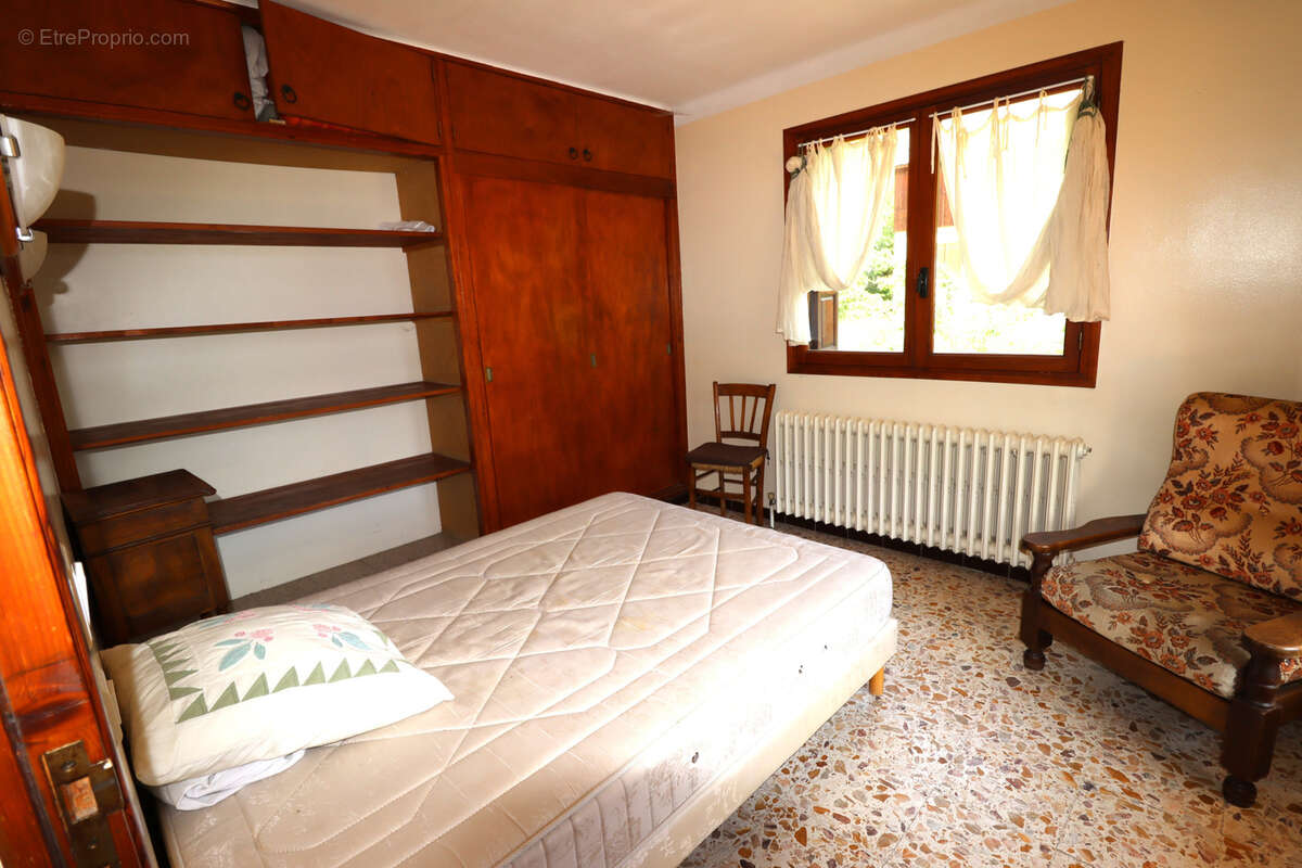 Maison 450 m2 - 4 appartements - photo 41