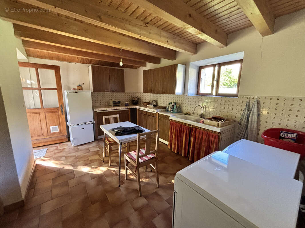 Maison à LA ROCHE-DES-ARNAUDS