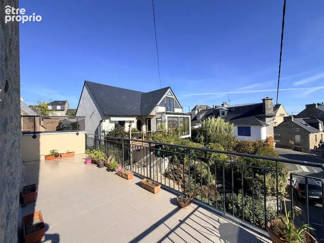 SAINT CAST LE GUILDO - Charmant appartement de type 2 avec terrasse et parking - photo 10