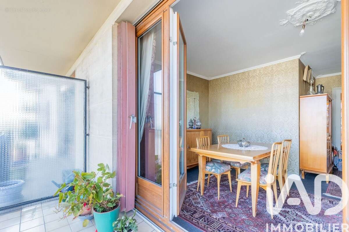 Photo 2 - Appartement à FRESNES