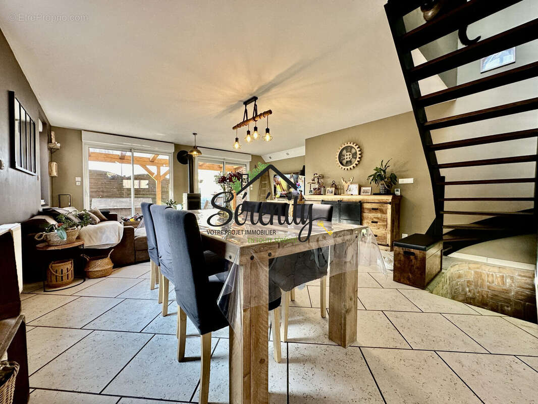 Maison à SAINT-HILAIRE-LEZ-CAMBRAI