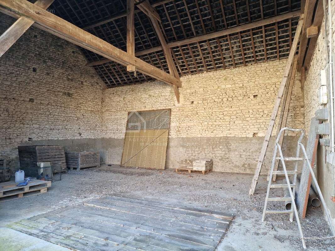 Maison à MALESHERBES