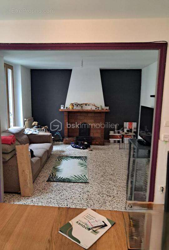 Maison à VILLEMAGNE-L&#039;ARGENTIERE