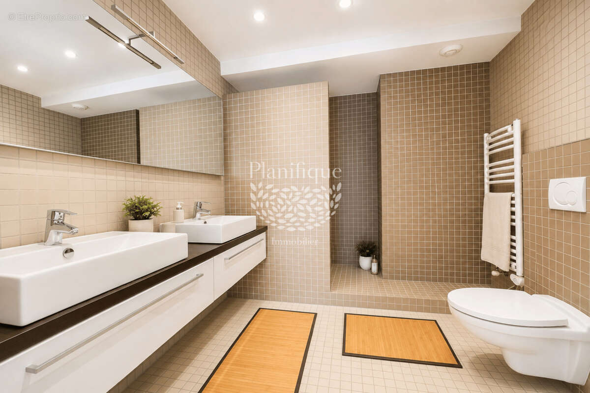 Splendide T5 à Divonne-les-Bain, 54 m2 de terrasse - photo 11