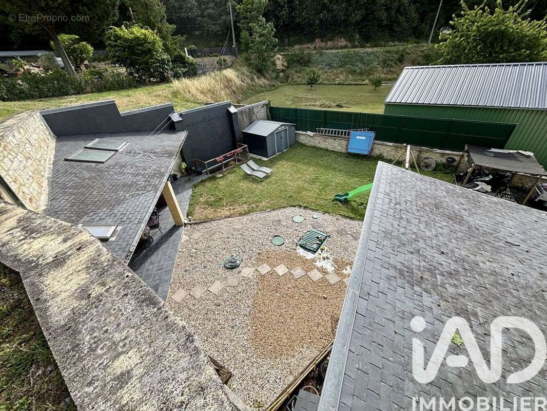 Maison 96 m² à Seuilly  - photo 3