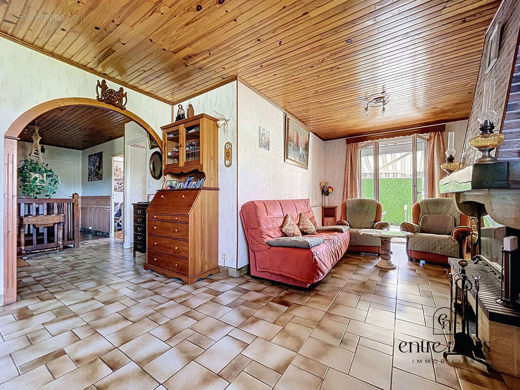 Photo 6 - Maison à COURS-LA-VILLE