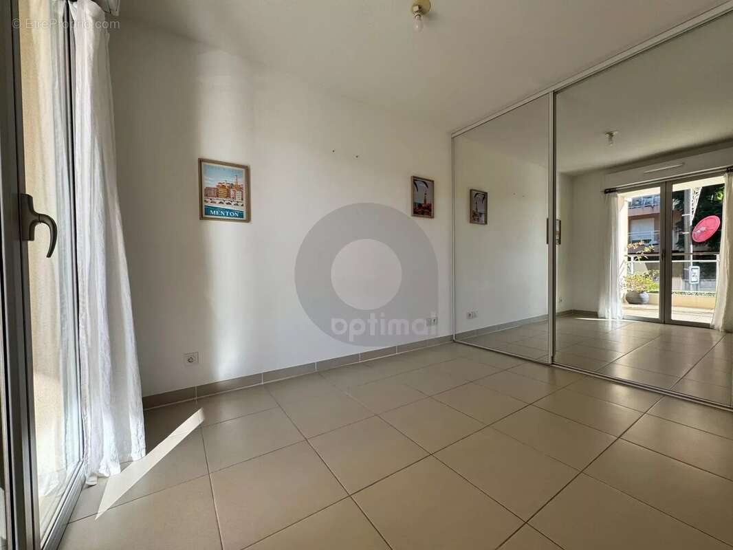 Appartement à ROQUEBRUNE-CAP-MARTIN