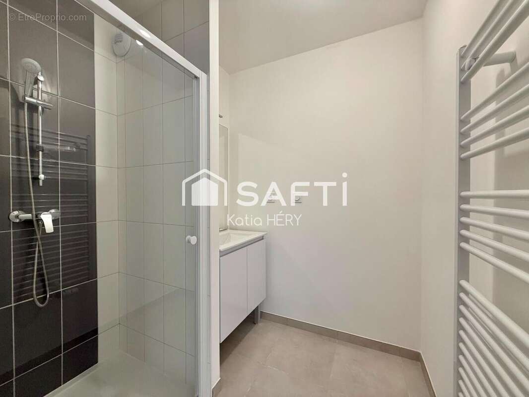 Appartement 63 m² à Challans  - photo 5