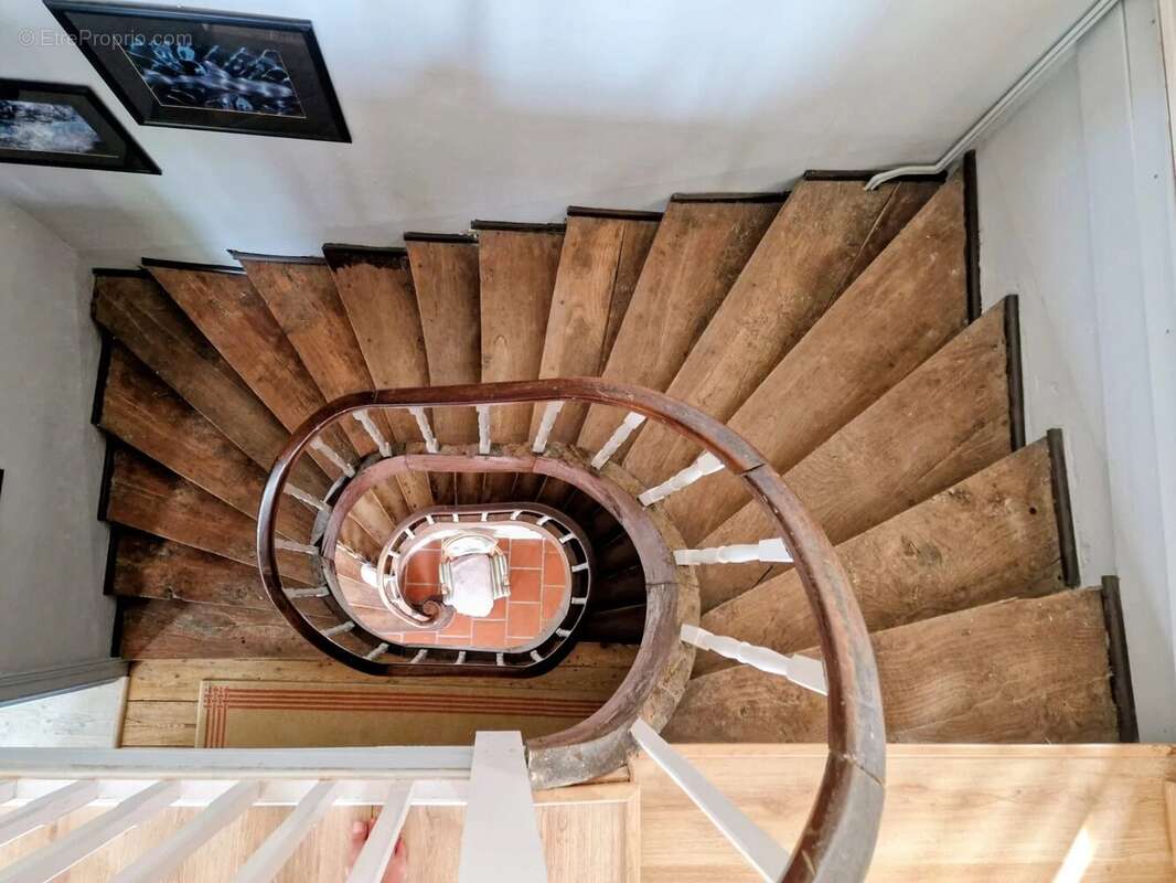Élégante Maison de Maître avec Piscine Chauffée et Parc Arboré - photo 17