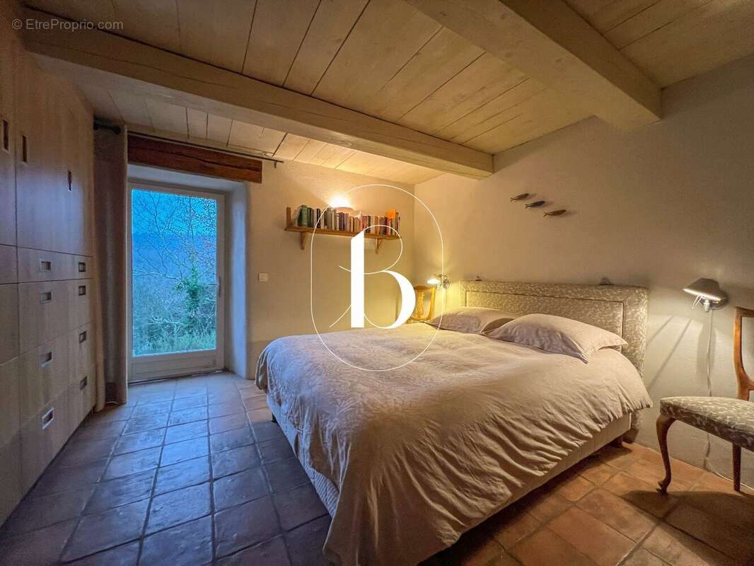 Maison à GOUDARGUES