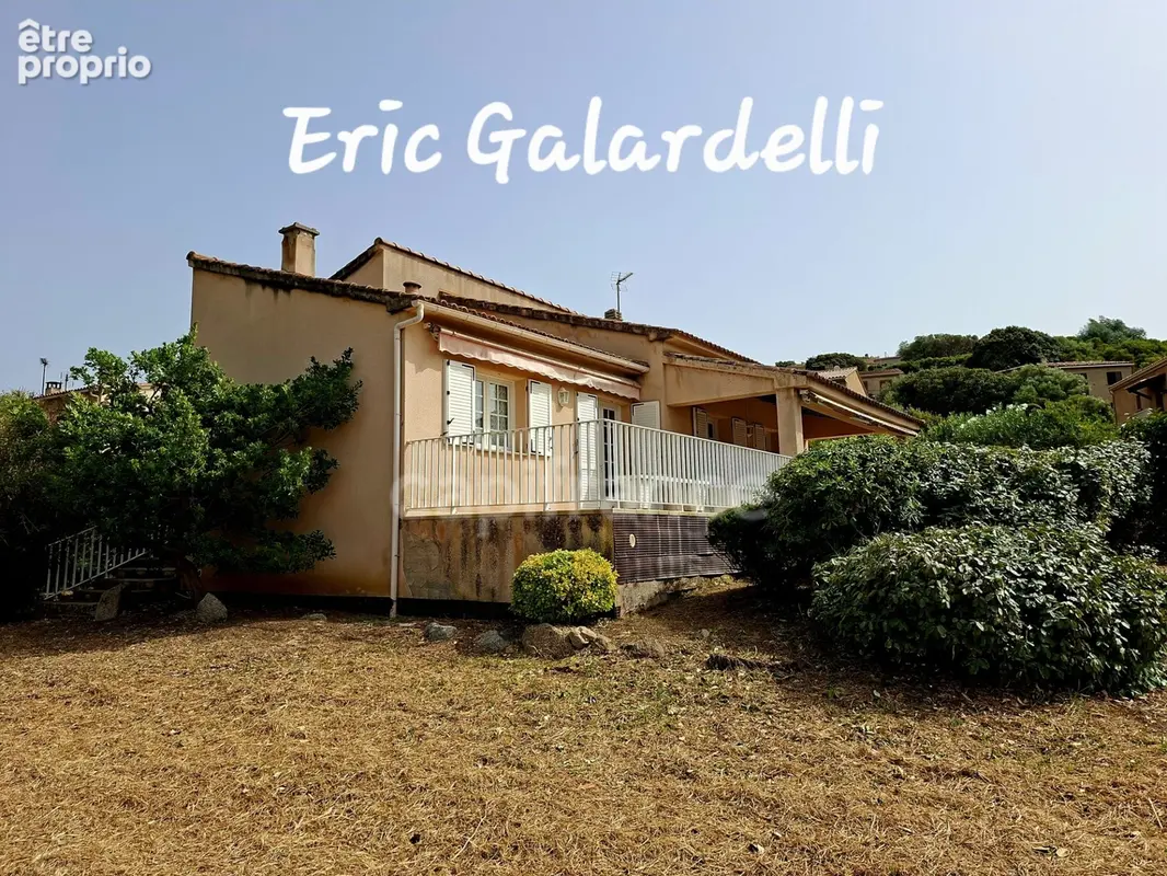 Maison à vendre  : Villa d'exception de 161 m², 6 pièces avec vue mer et potentiel constructible à  PROPRIANO (20) - photo 2