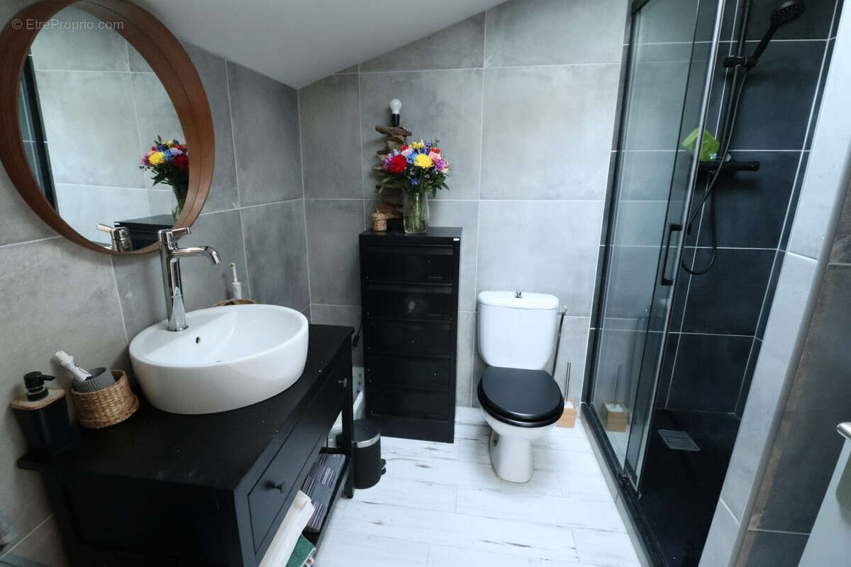 Appartement 52 m² à Bordeaux  - photo 8