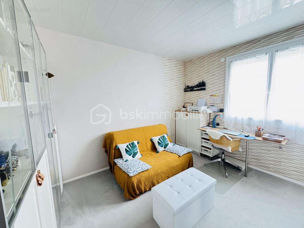 Appartement à FLEURY-LES-AUBRAIS