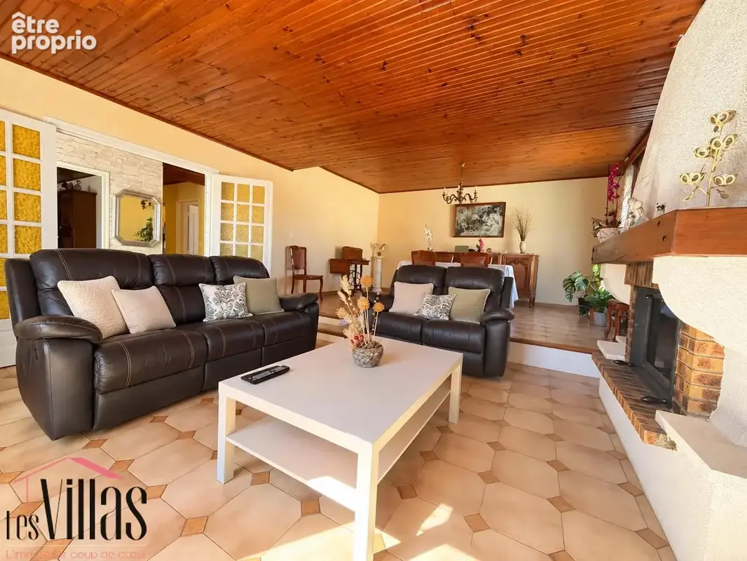 Maison familiale avec piscine et grand garage - photo 4