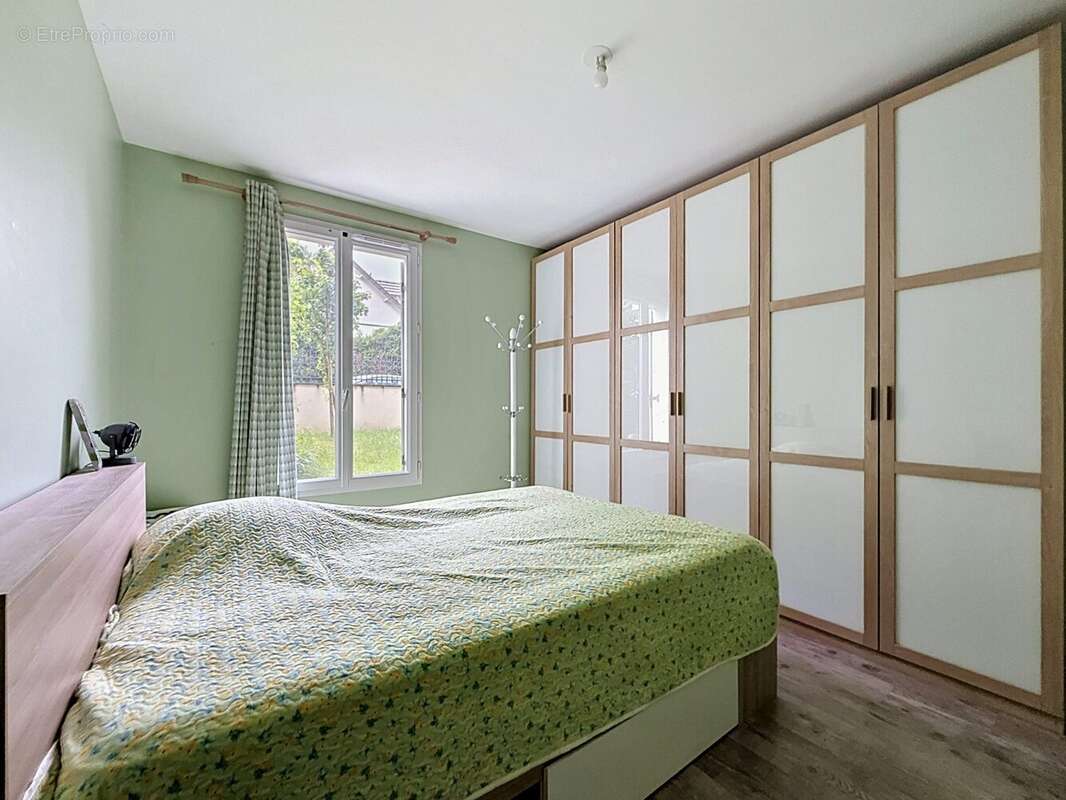 Appartement à LE PLESSIS-TREVISE