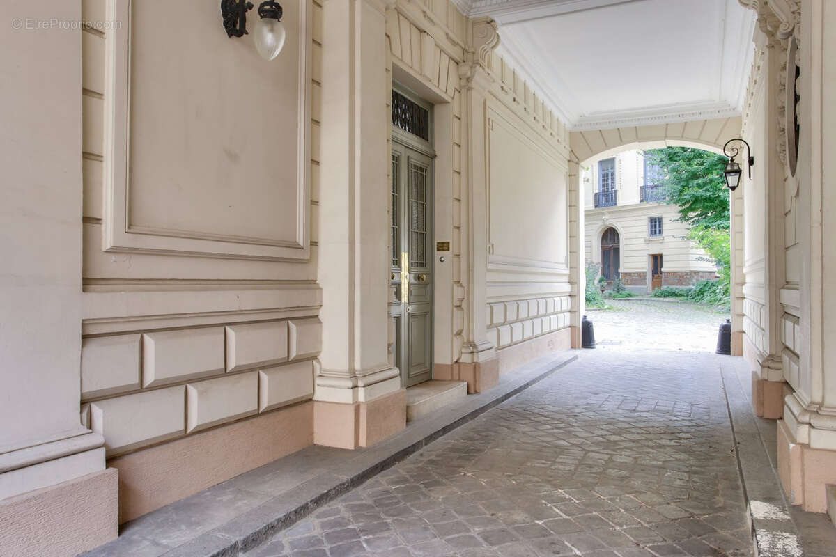 Appartement à VERSAILLES