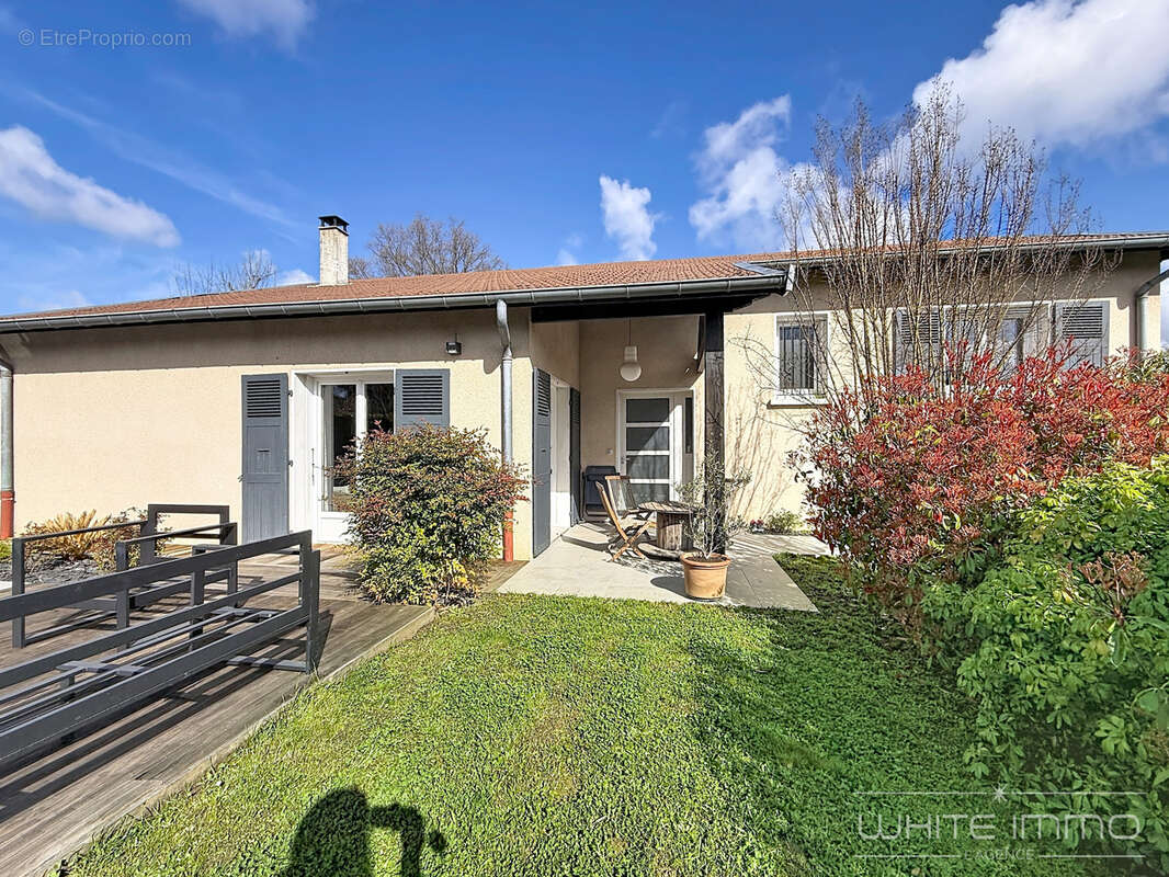 Maison à FRANCHEVILLE