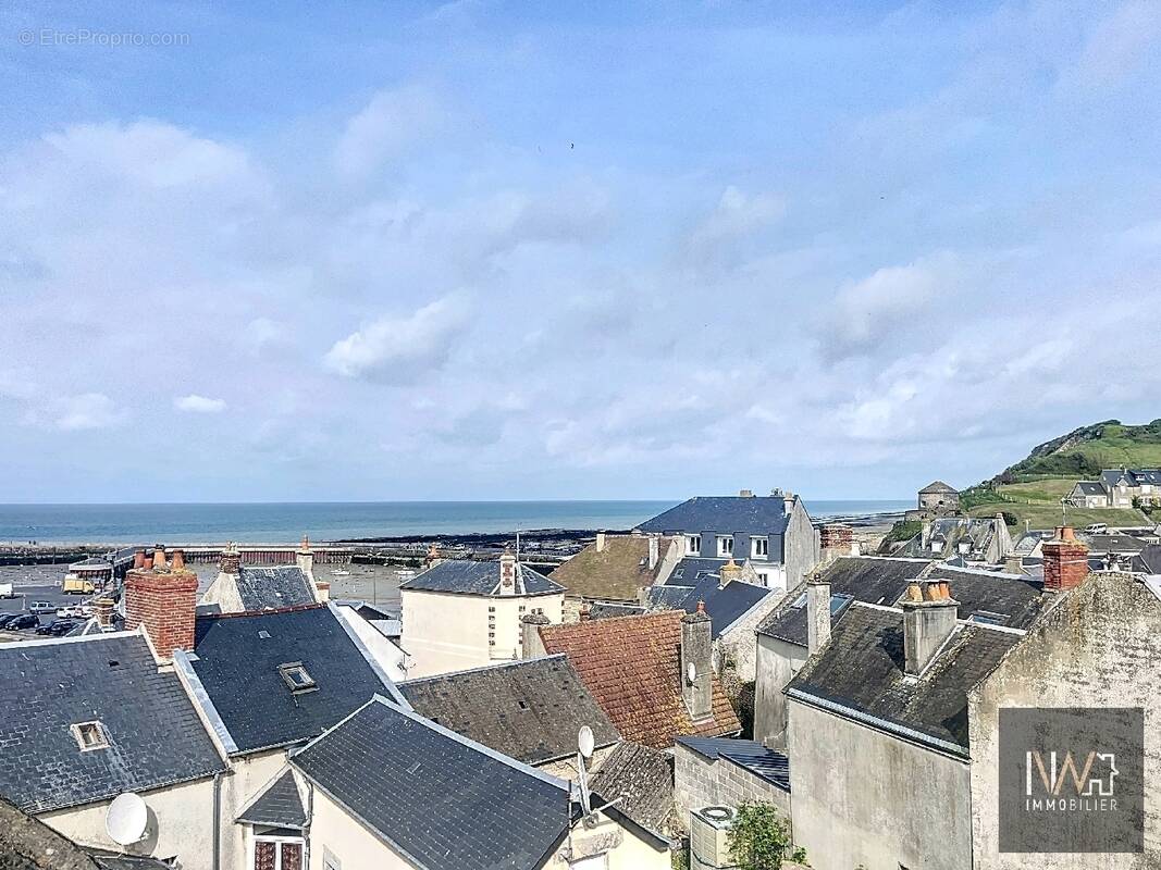 Maison à PORT-EN-BESSIN-HUPPAIN