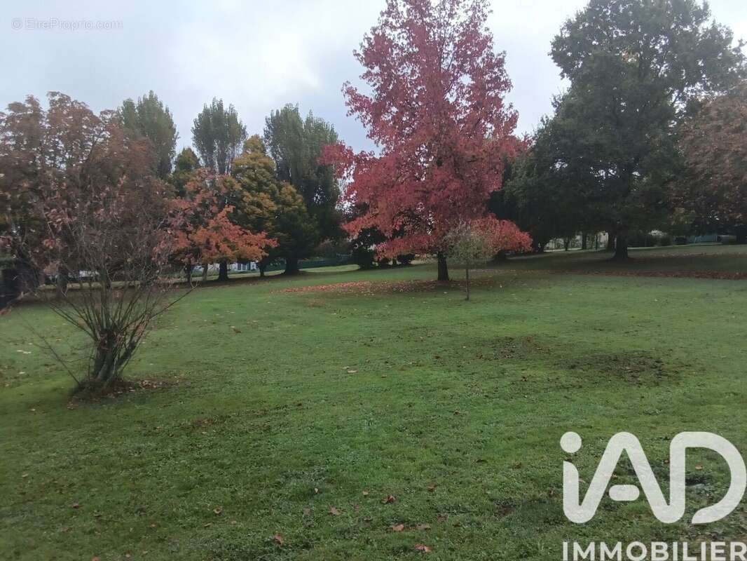 Photo 4 - Terrain à LAIGNE-EN-BELIN