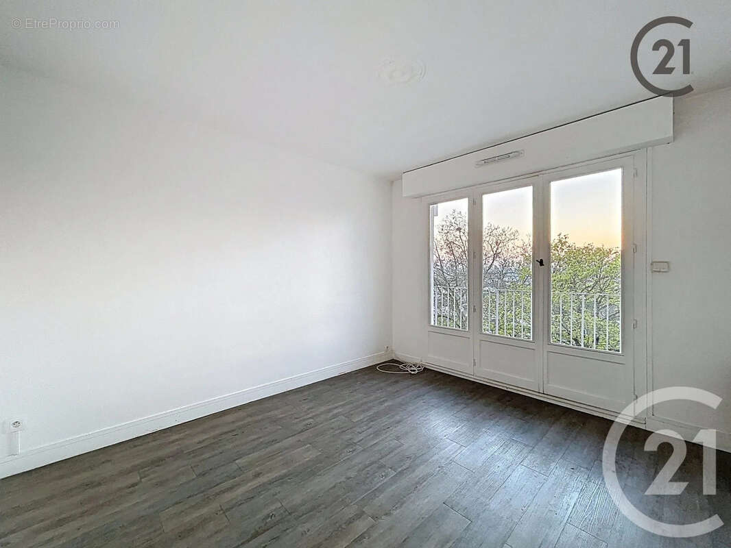 Appartement à MONTEREAU-FAULT-YONNE