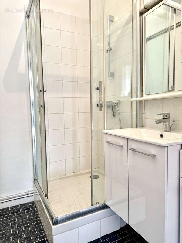 Appartement 41 m² à Rouen  - photo 2