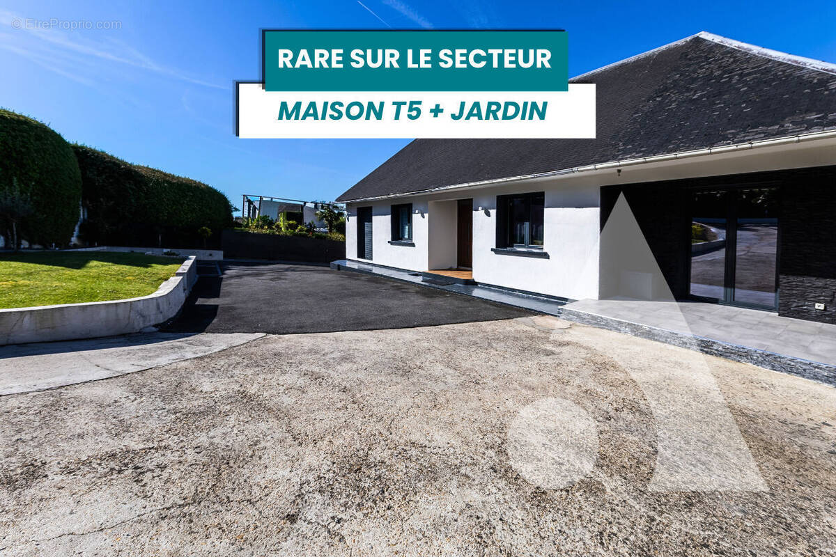 Maison à SAINTRY-SUR-SEINE