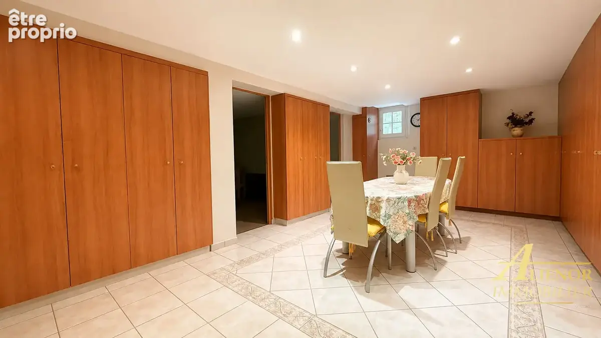 Boulazac - Maison familiale 179 m² avec jardin clos - photo 9