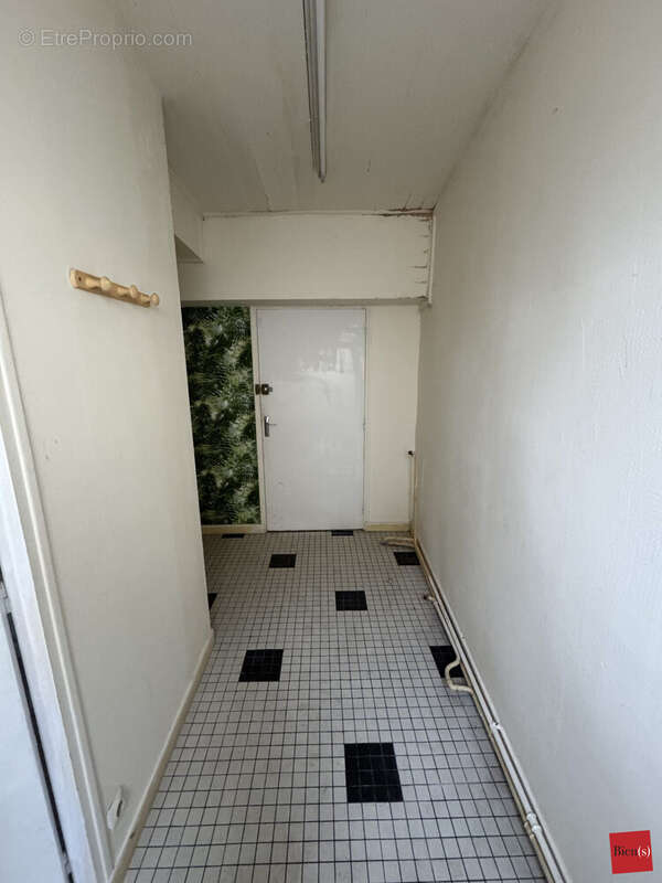 Appartement à COSSE-LE-VIVIEN