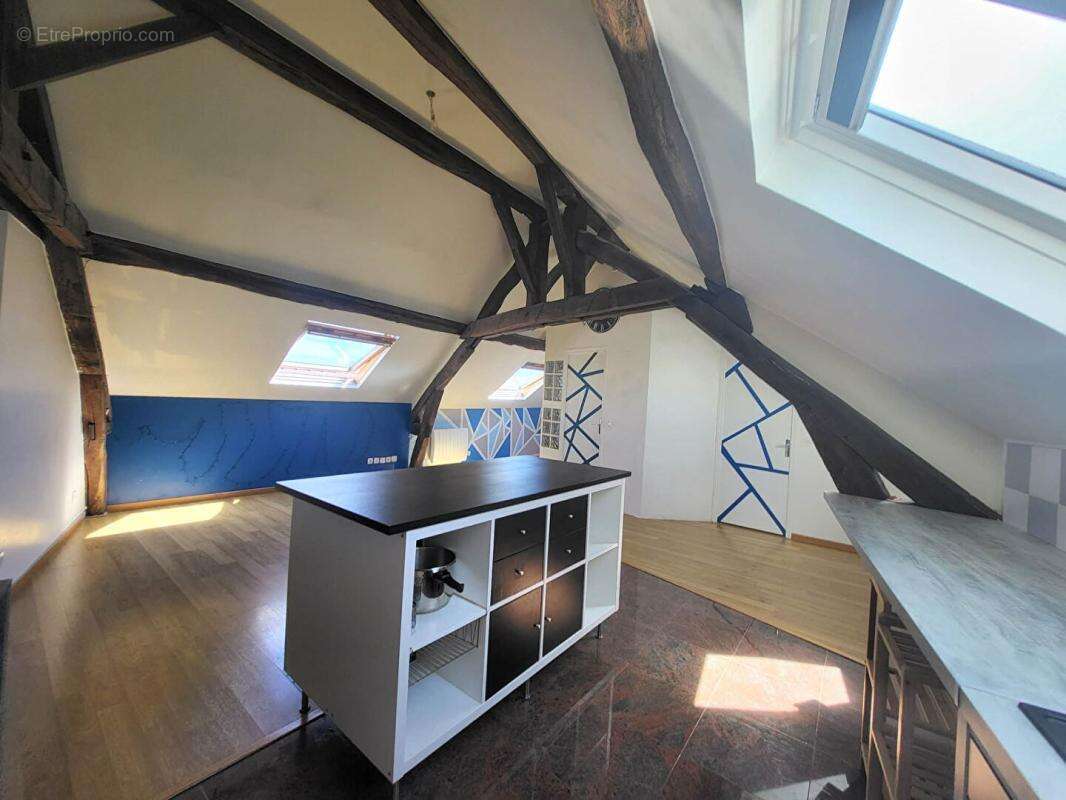 Appartement à PITHIVIERS