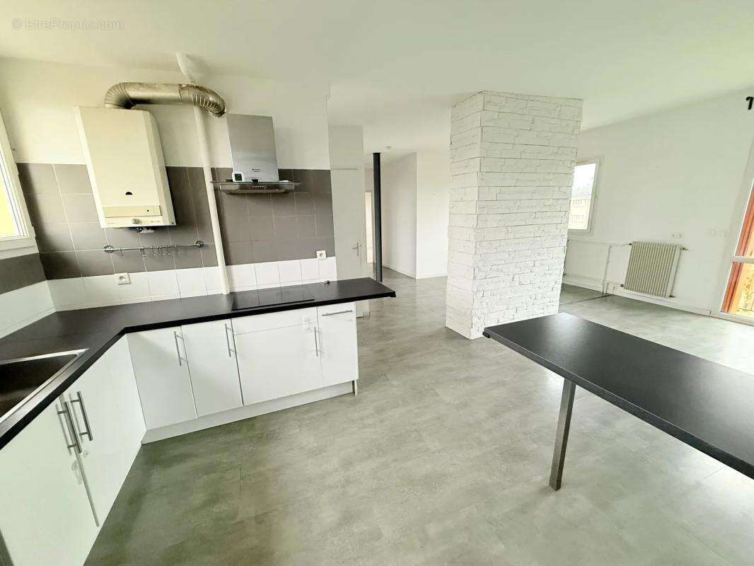 Appartement à LA ROCHETTE