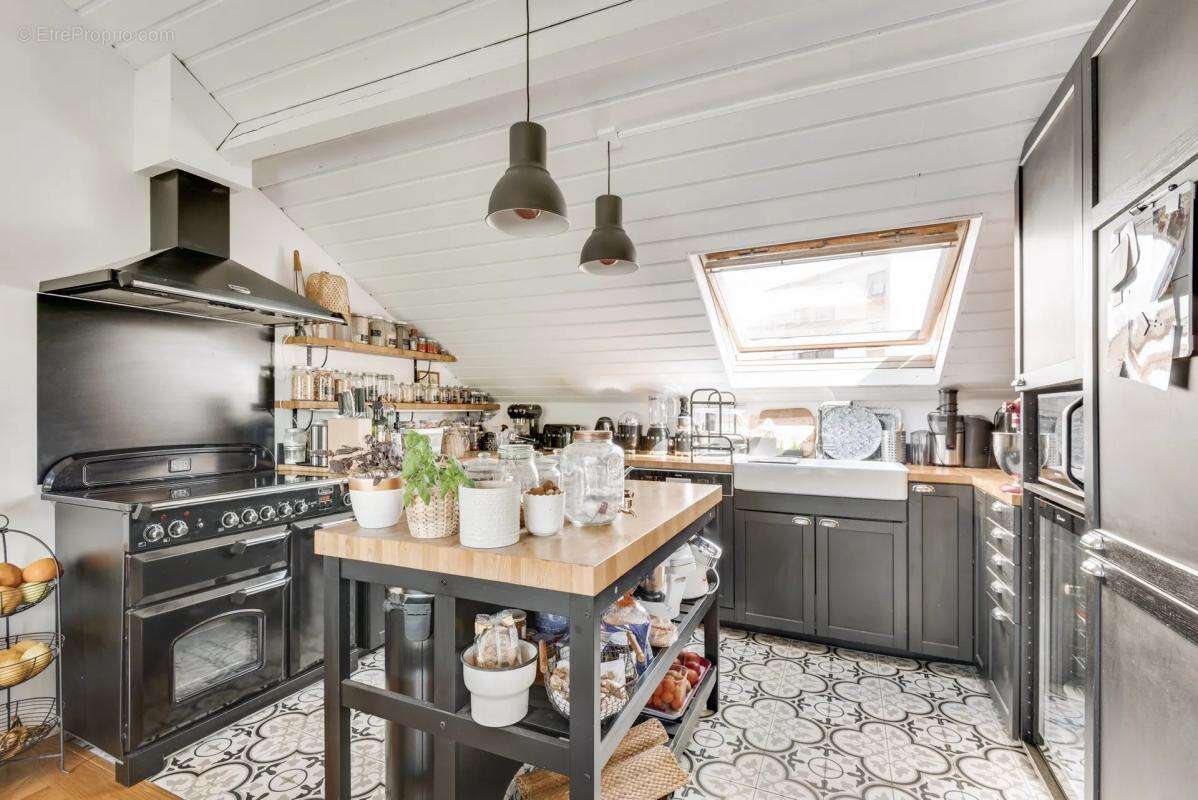 Appartement à SAINT-MAUR-DES-FOSSES