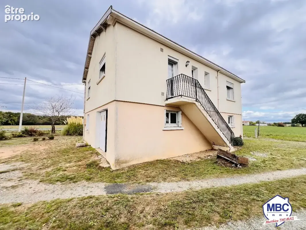 Deux maisons d'habitation avec grange - photo 10