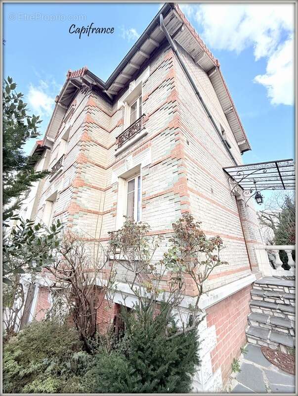 Maison à AULNAY-SOUS-BOIS
