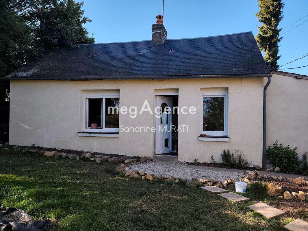 Maison en pierre + Grange St Aubin du désert (53) - photo 3