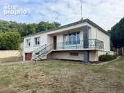 Maison à VILLEVEQUE