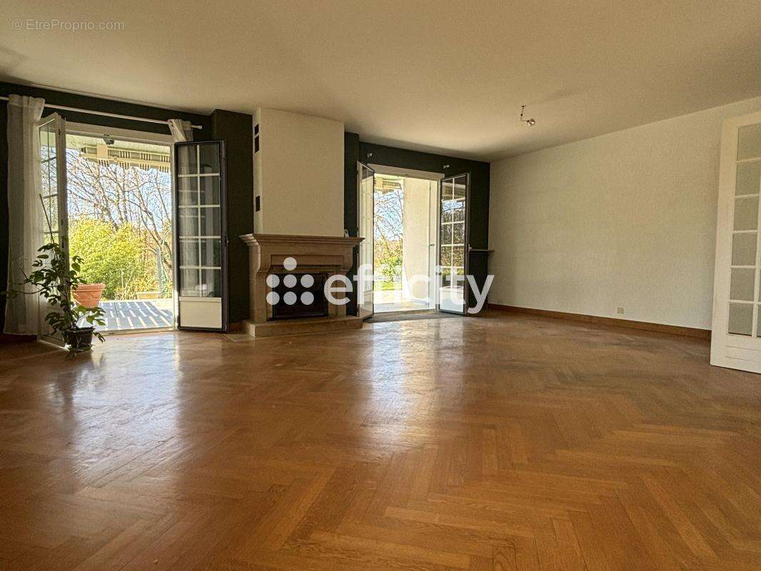 Maison 145 m² à Messigny-Et-Vantoux  - photo 9