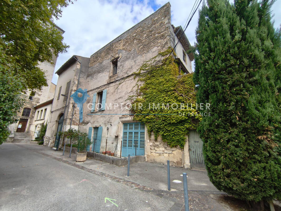 Maison à PONT-SAINT-ESPRIT