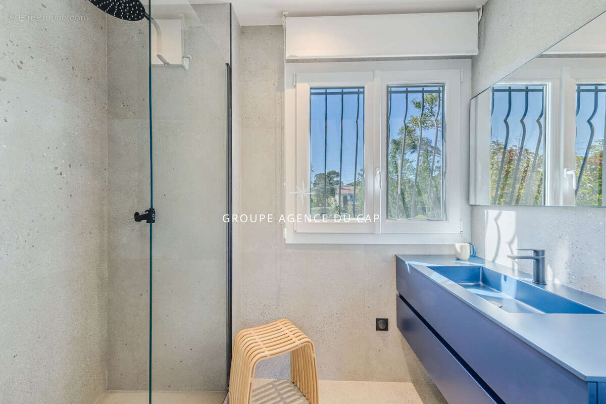 Maison à SAINT-RAPHAEL