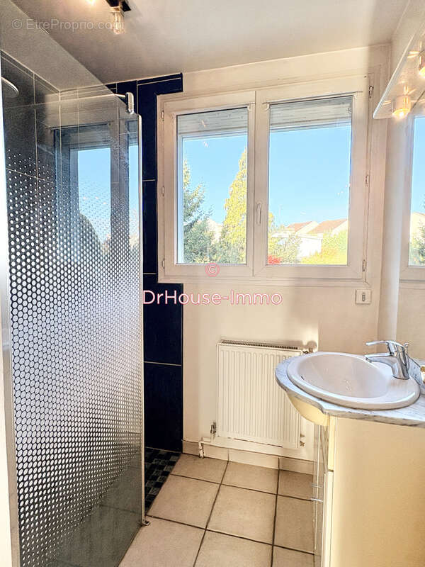 Maison à MANTES-LA-VILLE